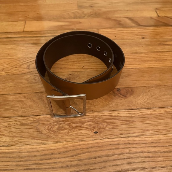 Vera Pelle Women’s Tan Leather Belt - Picture 2 of 7